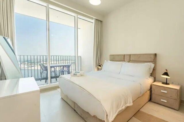1 BR FOR SALE IN HARBOUR GATE TOWER